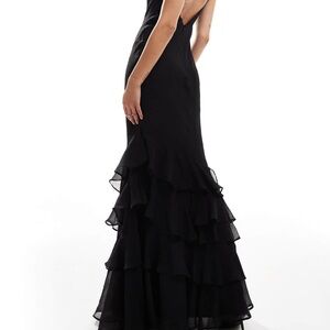 Maxi ruffle chiffon